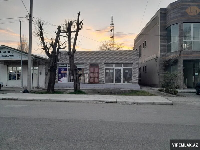 Lənkəran şəhərində 4 otaqlı Obyekt / Ofis Satılır, 150 m² Lənkəran şəhərində 4 otaqlı Obyekt / Ofis Satılır, 150 m²