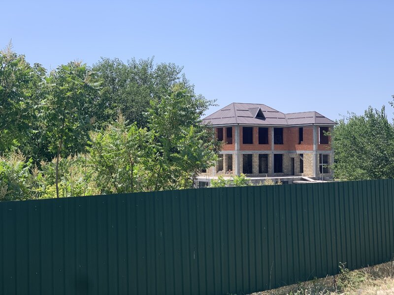 Şəki şəhərində 20 otaqlı Obyekt / Ofis Satılır, 10000 m² Şəki şəhərində 20 otaqlı Obyekt / Ofis Satılır, 10000 m²