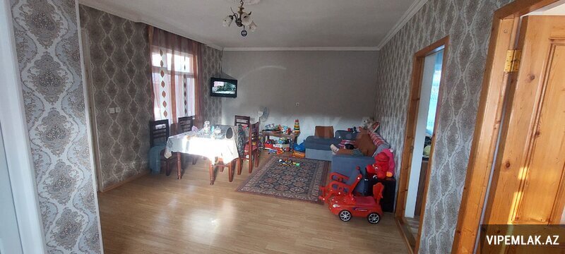 Zaqatala şəhərində 3 otaqlı Həyət evi / Villa Satılır, 35 m² Zaqatala şəhərində 3 otaqlı Həyət evi / Villa Satılır, 35 m²