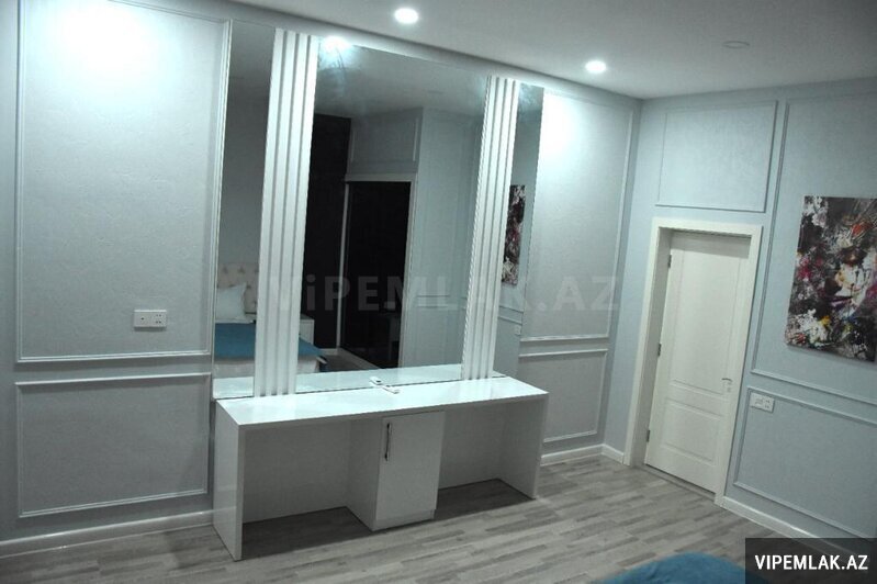 Qəbələ şəhərində 8 otaqlı Həyət evi / Villa Satılır, 330 m² Qəbələ şəhərində 8 otaqlı Həyət evi / Villa Satılır, 330 m²