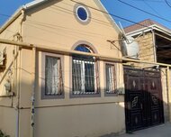 Xırdalan ş., Həyət evi / Villa , 3 otaq