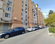 Nizami rayonu , Xalqlar Dostluğu m., 3 otaq