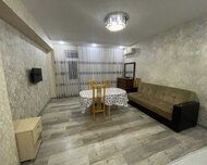 Nizami rayonu , 8-ci kilometr qəs., 2 otaq