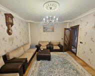 Nizami rayonu , 8-ci kilometr qəs., 3 otaq