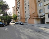 Nizami rayonu , 8-ci kilometr qəs., 3 otaq
