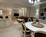 Yasamal rayonu , İnşaatçılar m., 4 otaq
