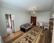 Suraxanı rayonu , Qaraçuxur qəs., 3 otaq