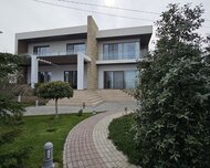 Xəzər rayonu , Şüvəlan qəs., 5 otaq