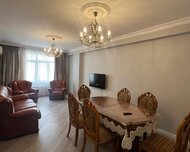 Binəqədi rayonu , 8-ci mikrorayon qəs., 2 otaq