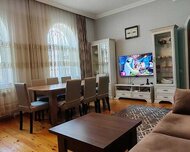 Binəqədi rayonu , Çiçək qəs., 4 otaq