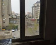 Binəqədi rayonu , 8-ci mikrorayon qəs., 1 otaq