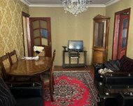Nizami rayonu , 8-ci kilometr qəs., 2 otaq