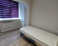 Nizami rayonu , 8-ci kilometr qəs., 3 otaq