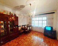 Sumqayıt ş., Köhnə tikili , 3 otaq