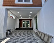 Xətai rayonu , Həzi Aslanov m., 5 otaq