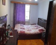Nizami rayonu , 8-ci kilometr qəs., 3 otaq