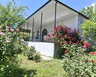 Şəki ş., Həyət evi / Villa , 3 otaq