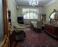 Gəncə ş., Köhnə tikili , 2 otaq