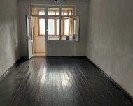 Sumqayıt ş., Köhnə tikili , 1 otaq