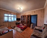 Sumqayıt ş., Köhnə tikili , 4 otaq
