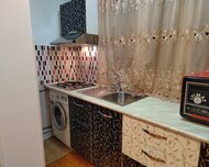 Xırdalan ş., Köhnə tikili , 2 otaq
