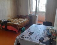 Nizami rayonu , 8-ci kilometr qəs., 1 otaq