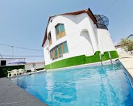Qəbələ ş., Həyət evi / Villa , 10 otaq