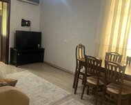 Nizami rayonu , 8-ci kilometr qəs., 2 otaq