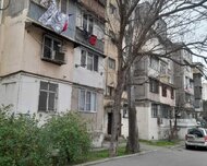 Nizami rayonu , 8-ci kilometr qəs., 3 otaq