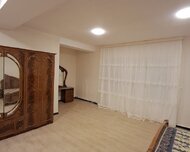 Yasamal rayonu , İnşaatçılar m., 5 otaq