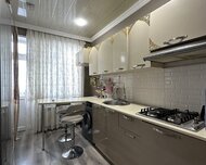 Suraxanı rayonu , Yeni Günəşli qəs., 2 otaq