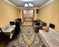Nizami rayonu , 8-ci kilometr qəs., 3 otaq