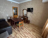 Nizami rayonu , 8-ci kilometr qəs., 2 otaq