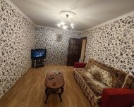 Nizami rayonu , 8-ci kilometr qəs., 1 otaq