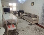Suraxanı rayonu , Qaraçuxur qəs., 4 otaq