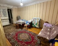 Nizami rayonu , 8-ci kilometr qəs., 1 otaq