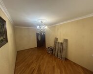 Sumqayıt ş., Köhnə tikili , 4 otaq