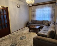 Suraxanı rayonu , Qaraçuxur qəs., 5 otaq
