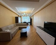 Binəqədi rayonu , 8-ci mikrorayon qəs., 3 otaq