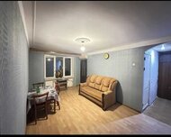 Nizami rayonu , 8-ci kilometr qəs., 2 otaq