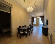 Nəsimi rayonu , 28 May m., 5 otaq