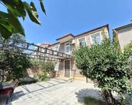 Binəqədi rayonu , 8-ci mikrorayon qəs., 7 otaq