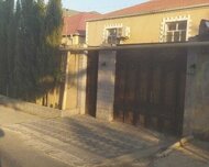 Suraxanı rayonu , Qaraçuxur qəs., 7 otaq