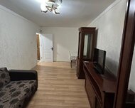 Nizami rayonu , 8-ci kilometr qəs., 1 otaq