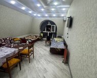 Suraxanı rayonu , Qaraçuxur qəs., 2 otaq