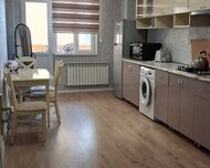 Abşeron rayonu , Saray qəs., 1 otaq