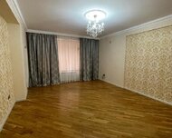 Nizami rayonu , 8-ci kilometr qəs., 3 otaq