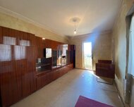 Binəqədi rayonu , 8-ci mikrorayon qəs., 1 otaq