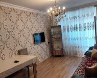 Binəqədi rayonu , 8-ci mikrorayon qəs., 3 otaq