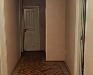 Gəncə ş., Köhnə tikili , 5 otaq